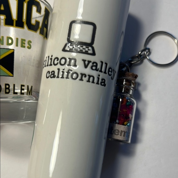 Set of Souvenir Shot Glasses and One Keychain - Picture 5 of 11